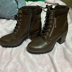 brown leather heeled boots